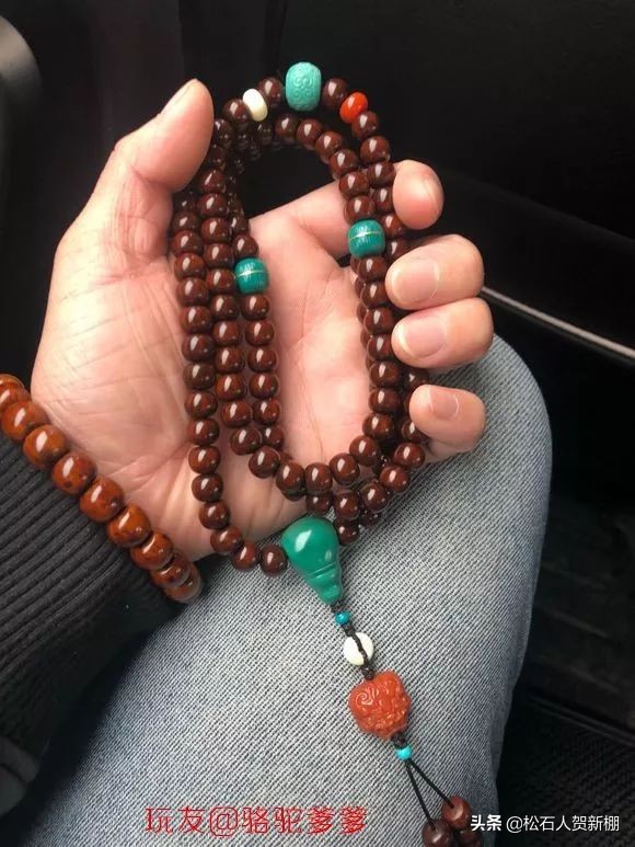 最容易盘出包浆的手串,盘玩包浆后变黑的文玩