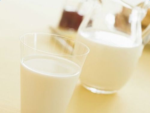 假品牌羊奶粉,央视曝光8大品牌假洋奶粉