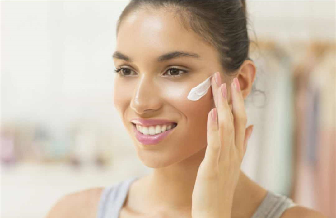 夜间护肤用什么产品比较好,夜间护肤保湿的最好方法