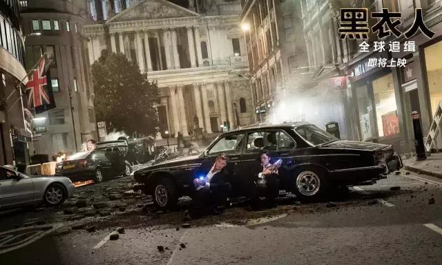 黑衣人4全球追缉双子星人完整片,黑衣人全球追缉双子星人精彩片段