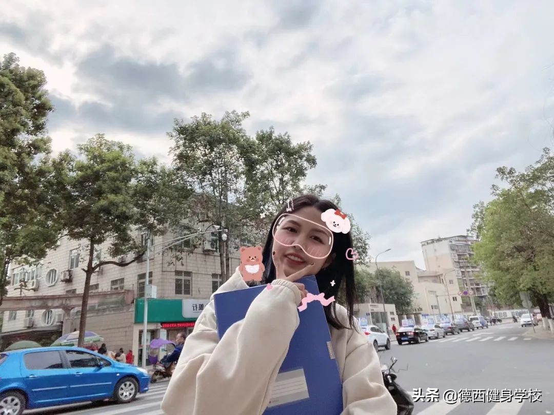 走路腰痛，热爱健身却不能动，最终我在德西“治愈”了自己