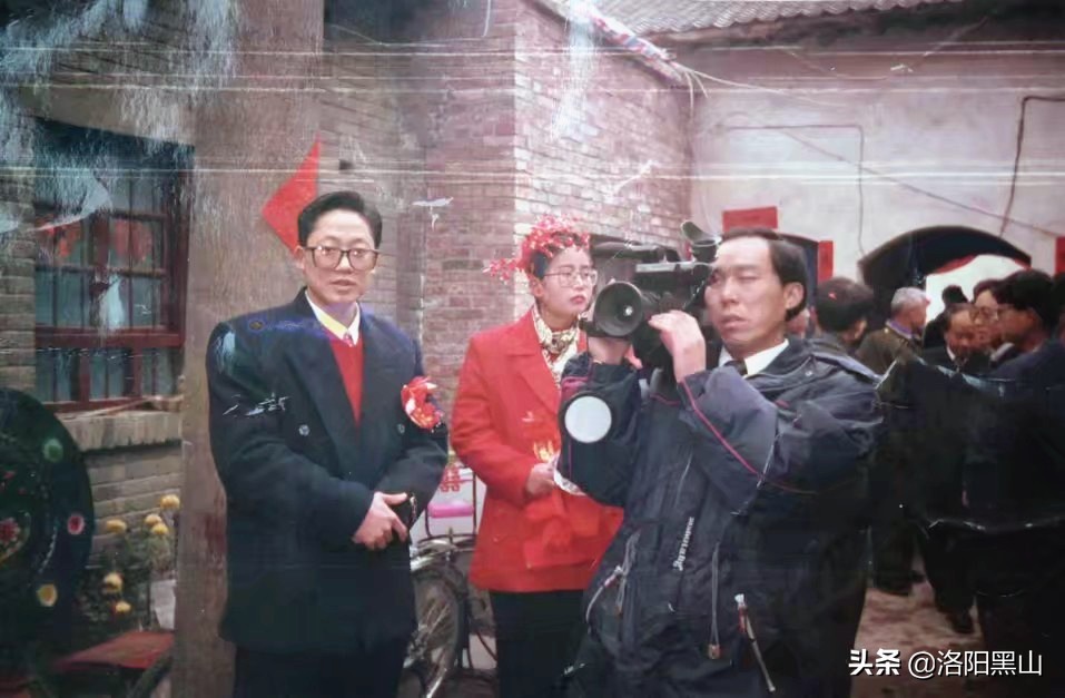 宜阳县司仪婚礼主持团队,宜阳女司仪主持人