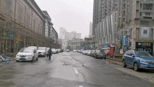 从没见过这样的江汉路和大智路，一个武汉人真实的春节生活