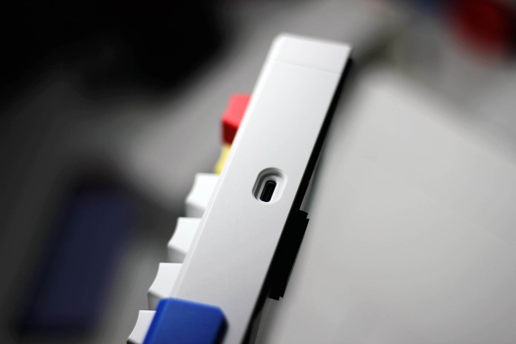 ikbc高达联名键盘,ikbc高达联名键盘2.0测评