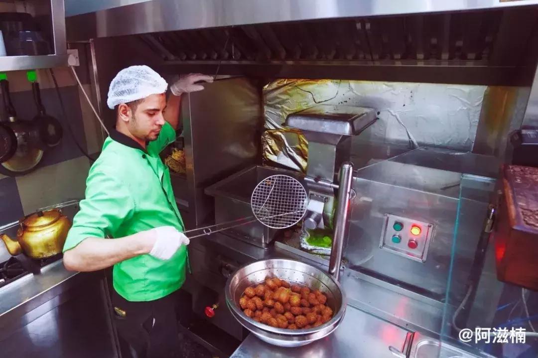 迪拜沙漠之旅景点攻略大全,沙漠里的奇迹迪拜