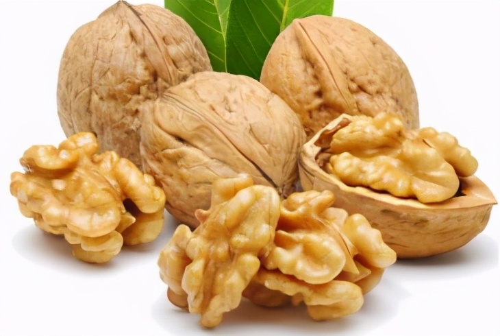 48岁男子脑梗后“吃3样食物”半年,甘油三酯6.3降到1.5