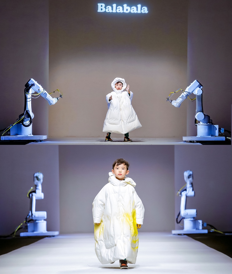 巴拉巴拉上海时装周羽绒服,巴拉巴拉上海时装周秀