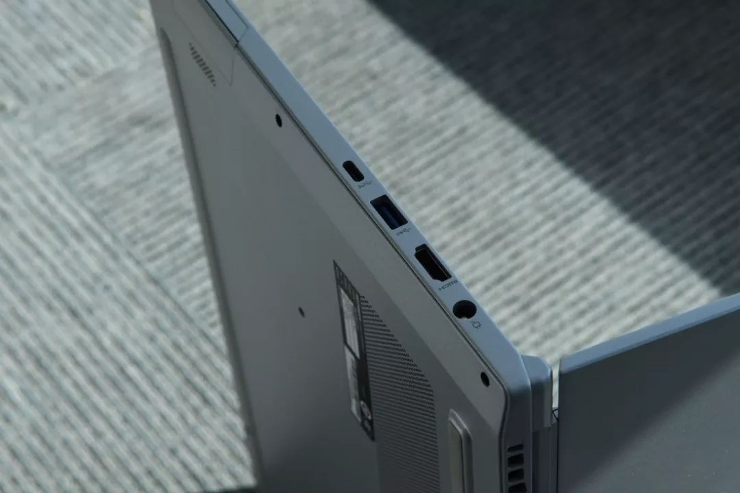 机械革命s1plus电池容量,机械革命s1plus游戏评测