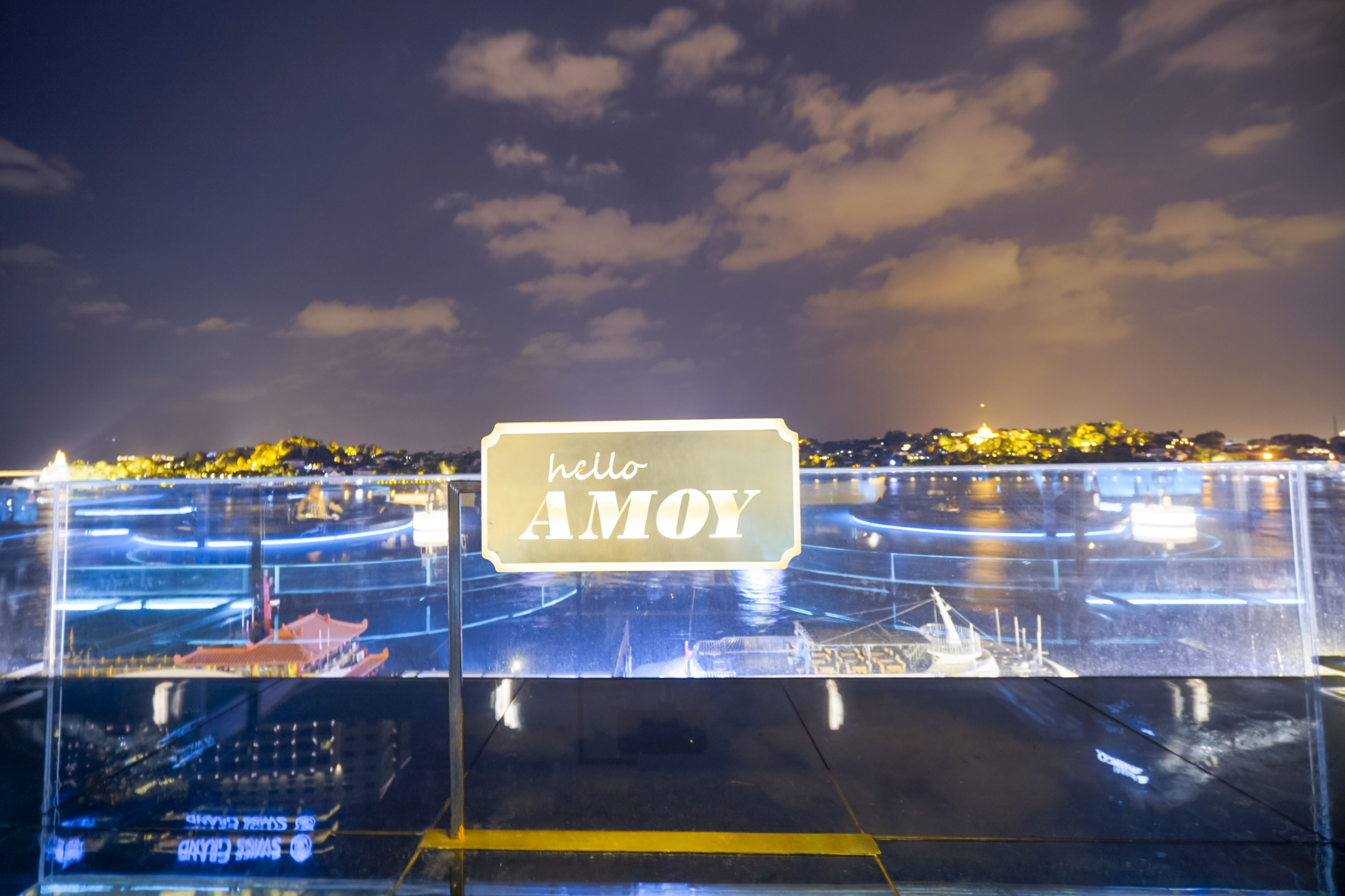 轮渡夜景视频,轮渡海上美景