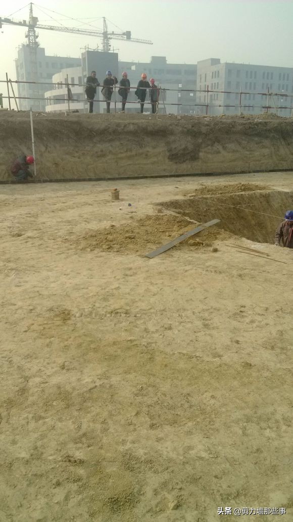 项目从开工到竣工全套资料,主体封顶后的施工顺序