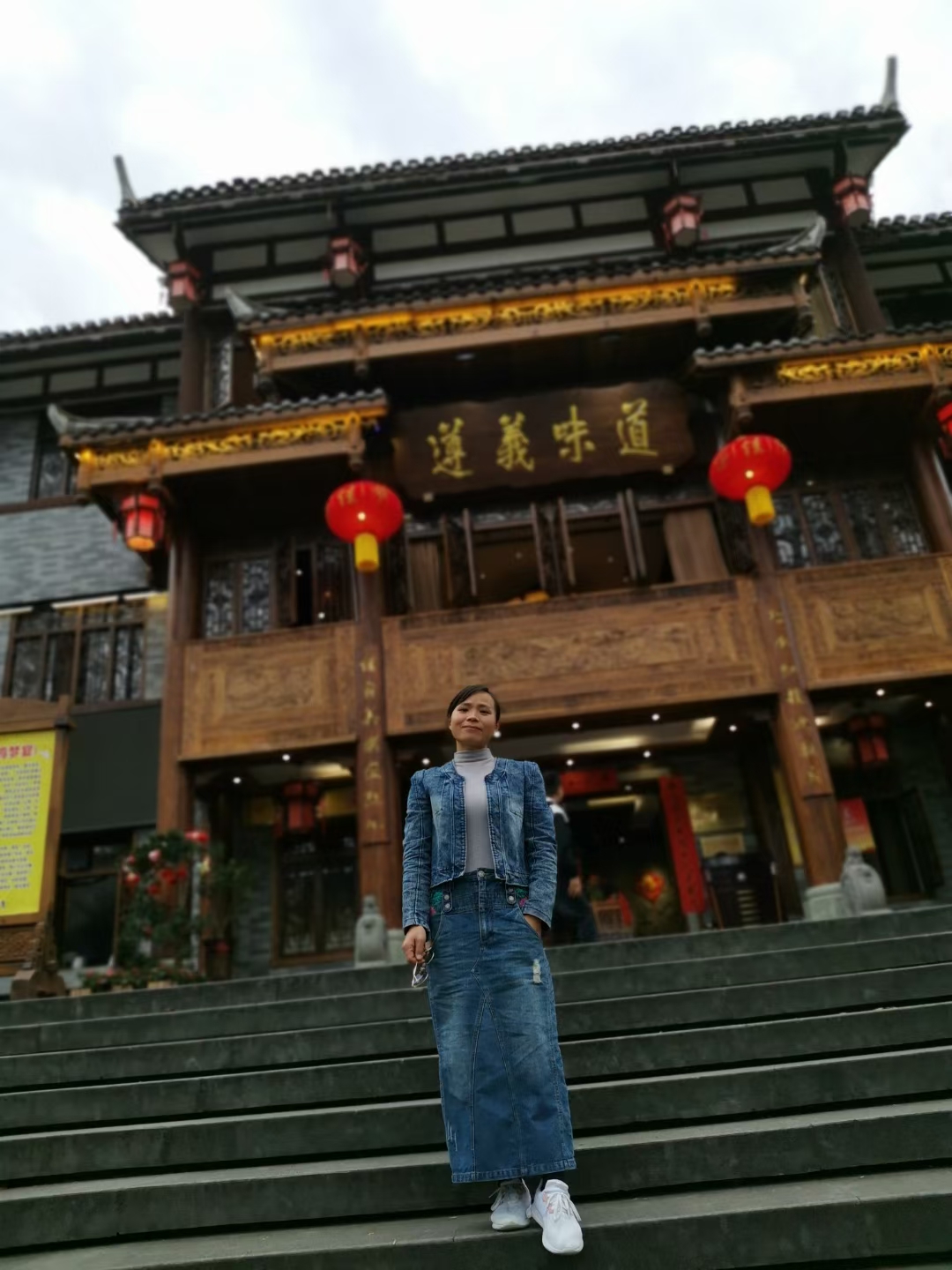 大过年被亲妈诅咒不得好死，“天下无不是的父母”纯属放屁