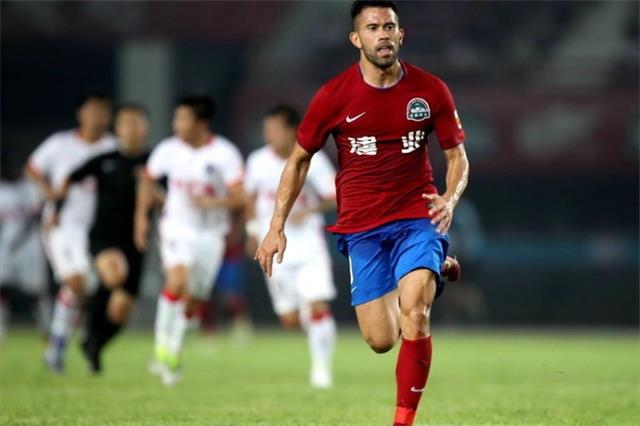 阔叶草坪、热带雨林，还有埃瑟里奇和大巴战术，里皮如何应对？