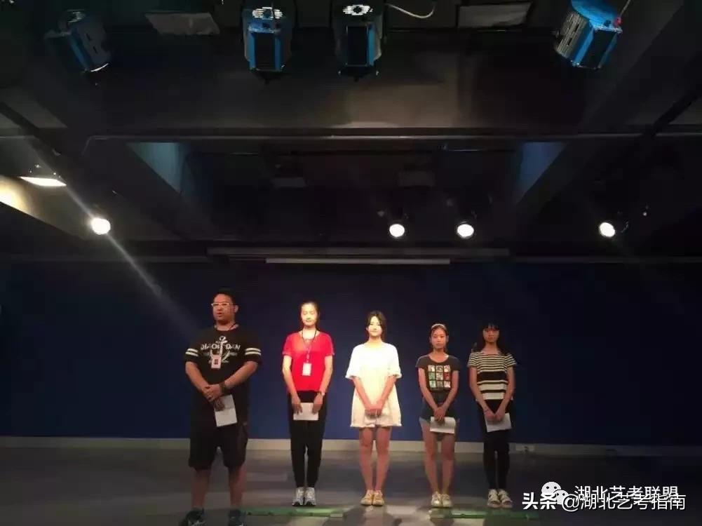 菲尼克斯传媒艺考2021年招生简章,菲尼克斯传媒学校怎么样