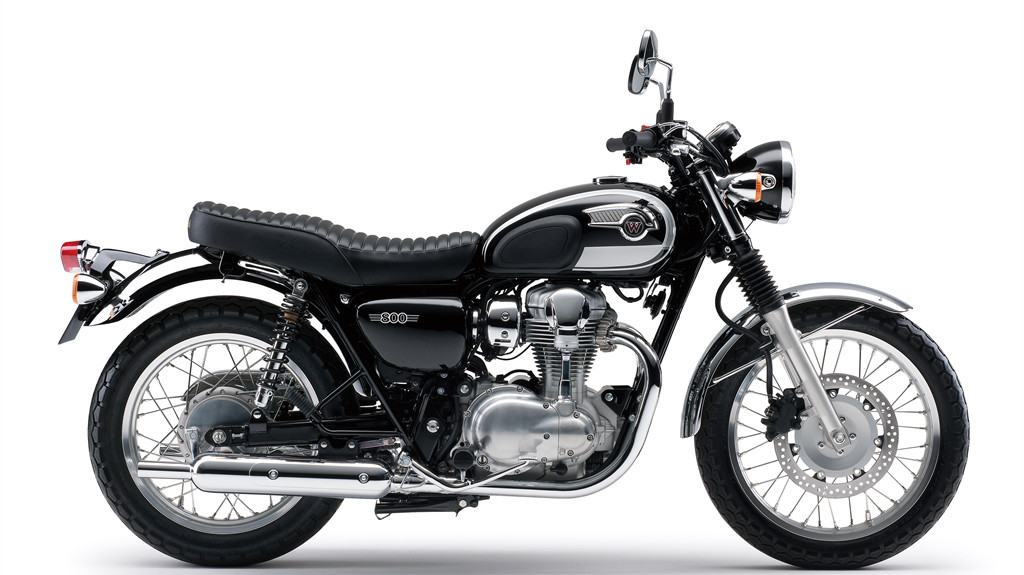 川崎z900rs与w800对比,川崎w800深度评测