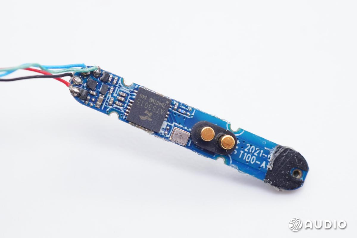 半入耳式降噪耳机jbl,轻量化头戴式无线耳机