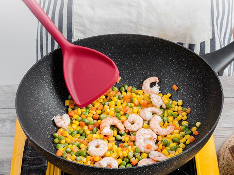 哪种炒菜锅对人体健康有益,用什么锅炒菜才对人体没有害