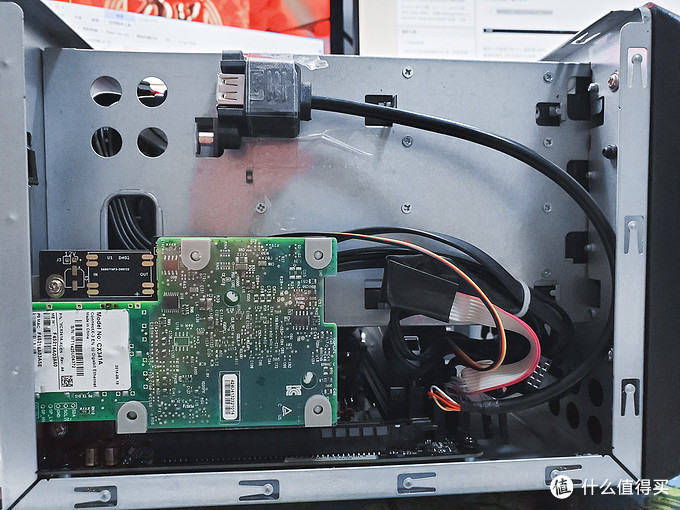 蜗牛焕新生!打造四盘位高性能蜗牛小钢炮NAS+WIN10