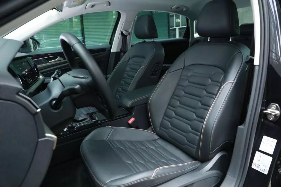 大众新款帕萨特1.4t试驾,大众帕萨特新款1.4t试驾