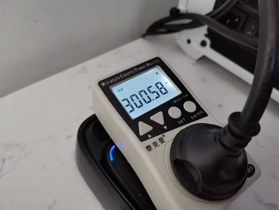 rogstrix雷鹰850g测评,rogstrix雷鹰550w