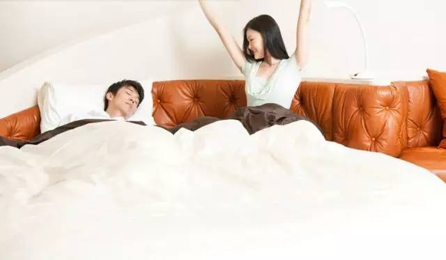 卡路福床垫是十大品牌床垫吗,卡路福床垫和斯可馨床垫哪个好