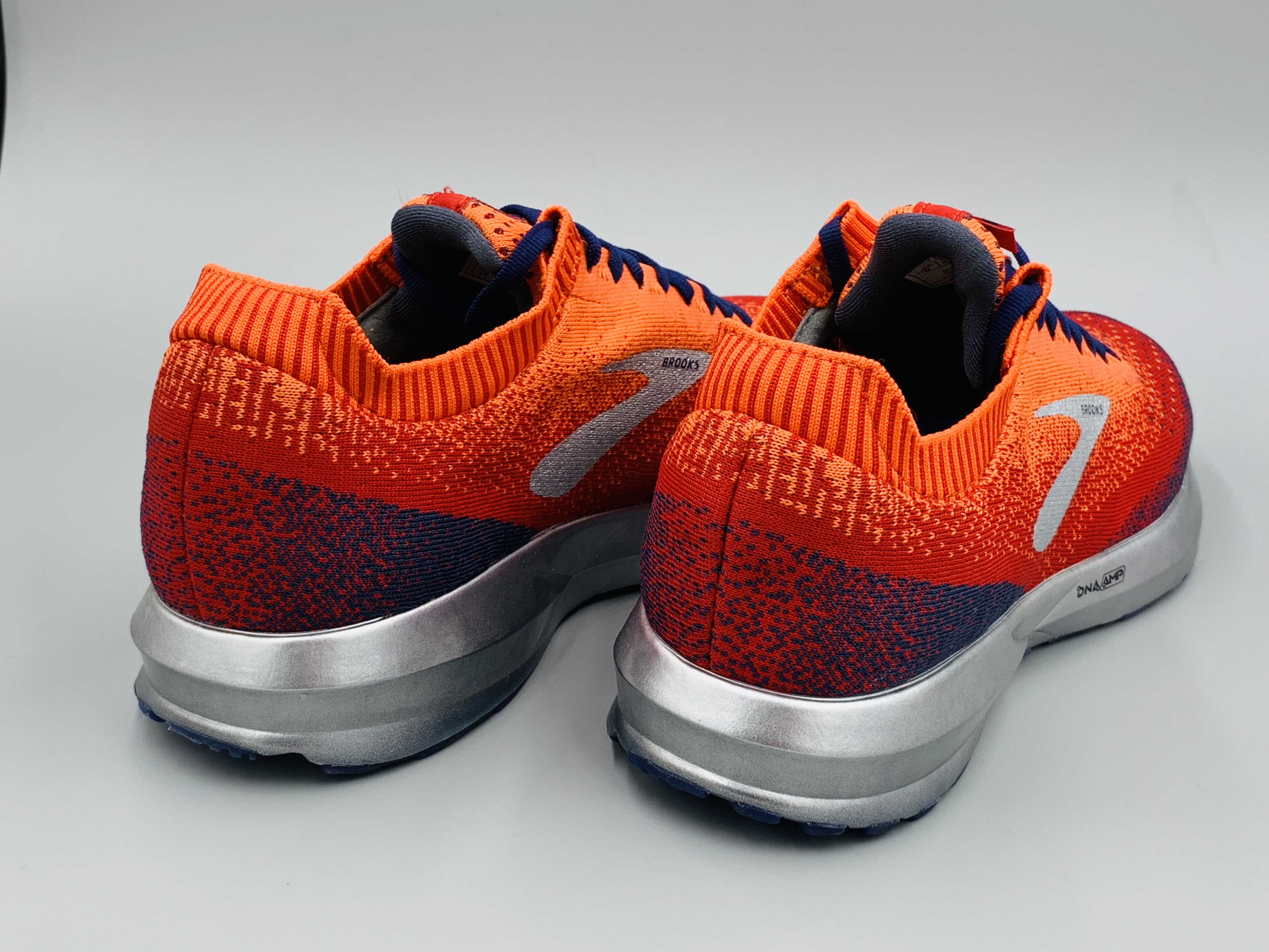 brooks布鲁克斯的鞋子,布鲁克斯brooks钉鞋测评