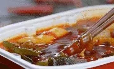 携带危险物品乘车处罚,在机场登机被通知签证取消