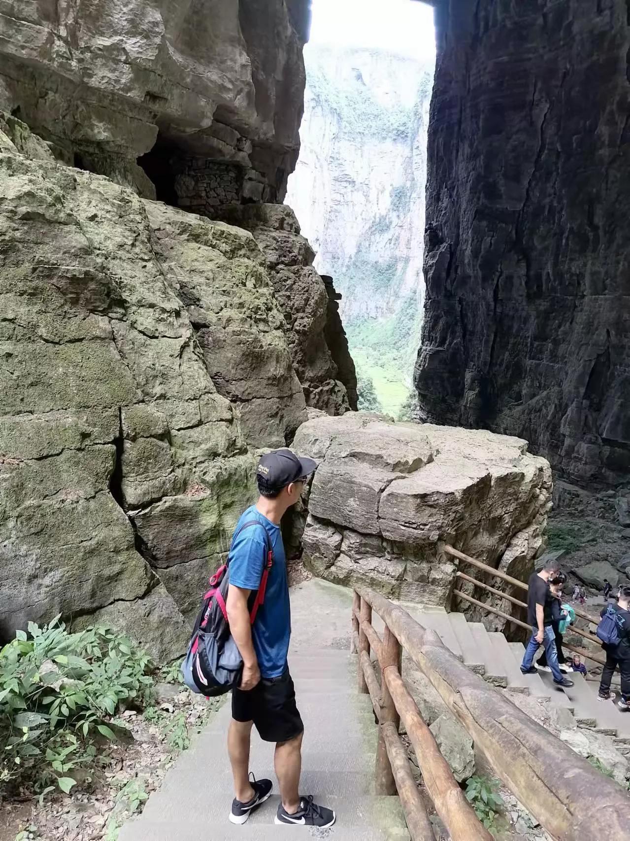 重庆武隆天坑三桥旅游一日游,重庆武隆天坑旅游详细攻略