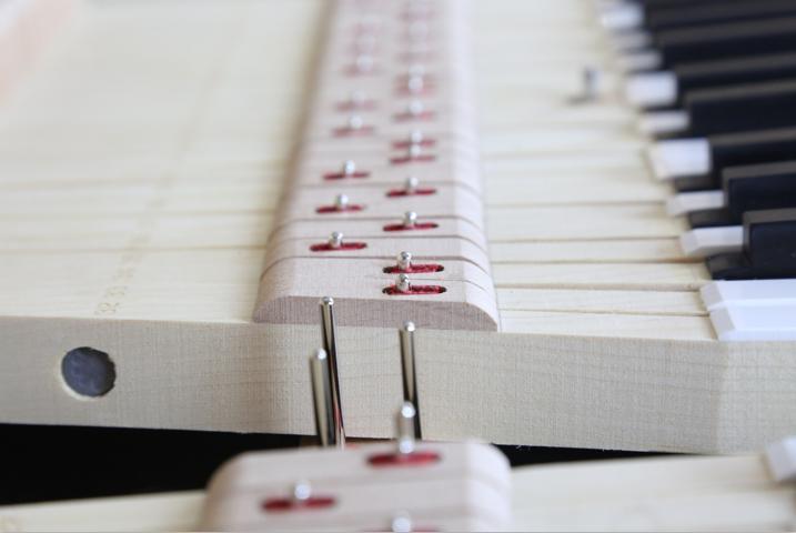 德国“洛尔菲”钢琴RF123E技术评测(连云港一生钢琴城原创)