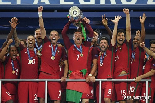 足球是综合性最强的体育运动,世界上最挣钱的体育赛事