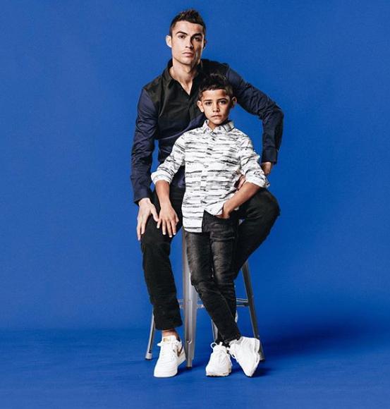 c罗20岁身材,c罗迷你罗5岁