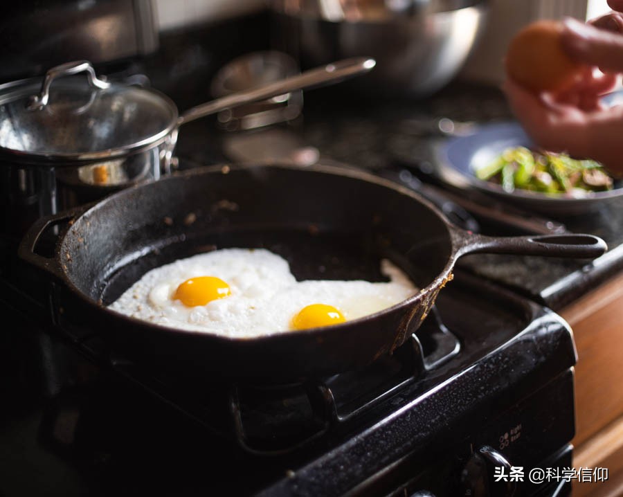莱顿弗罗斯特效应与不粘锅,怎样将一口锅变成不粘锅