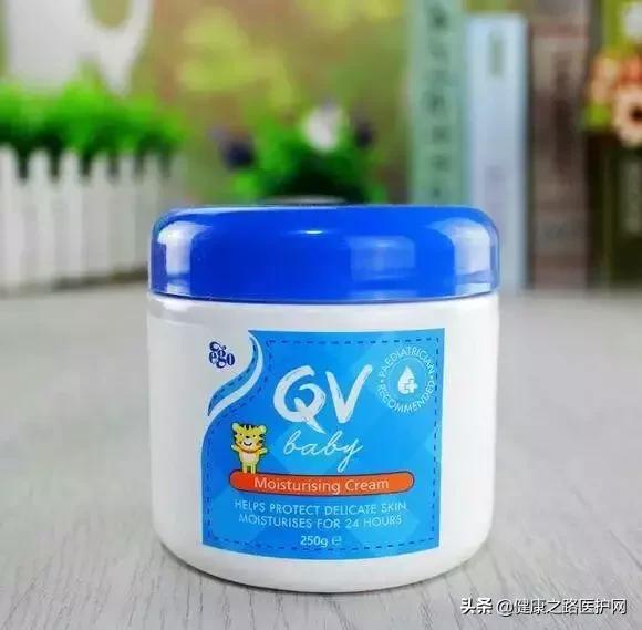 宝宝湿疹抹药膏怕他挠怎么办,湿疹坑怎么修复