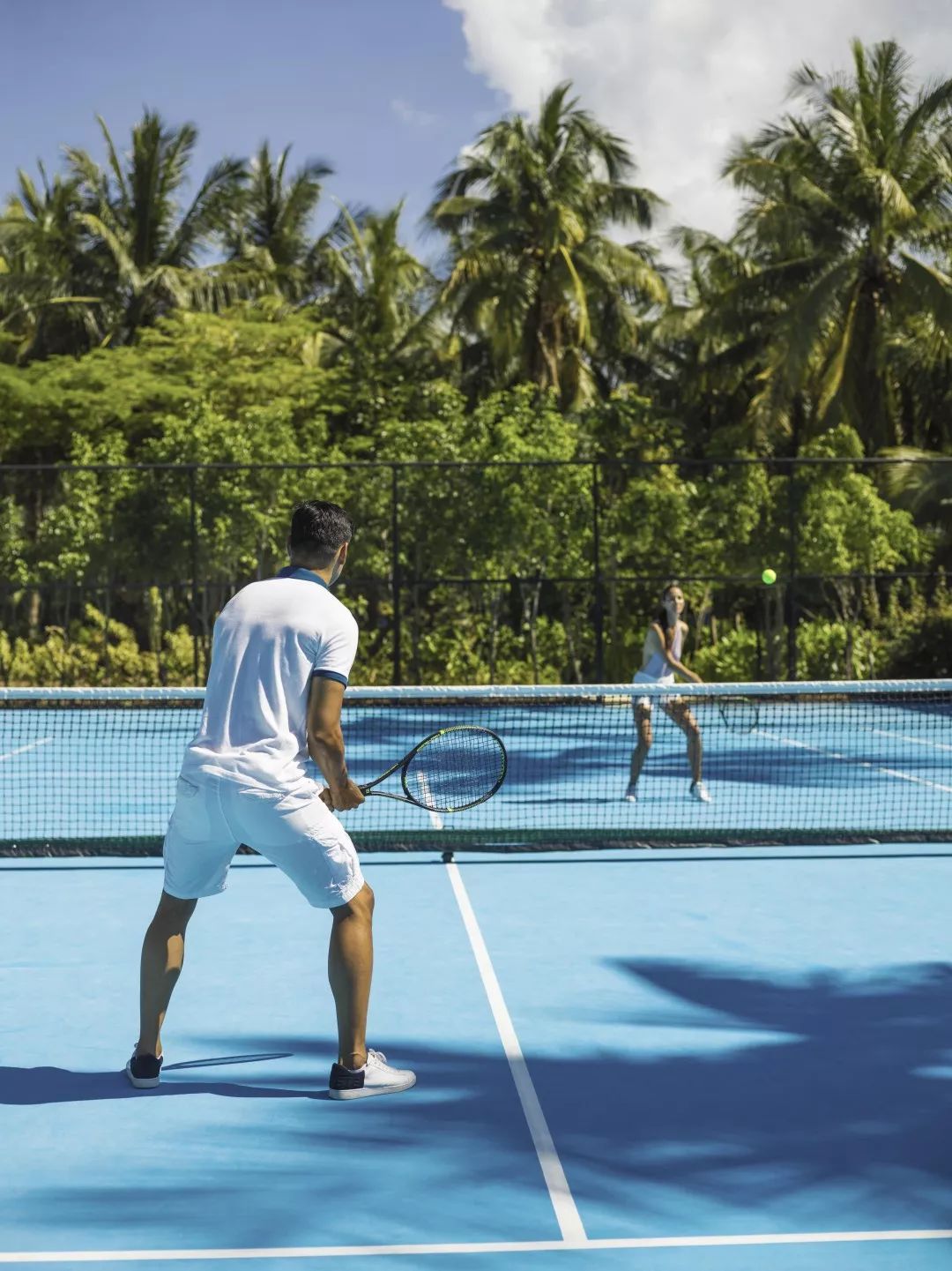 世界最贵酒店一晚460万,广东最贵别墅度假村