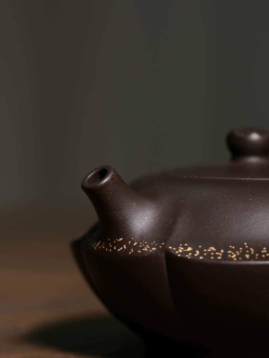 疫情期间，欣赏鲍玉梅的《莲语·莲之缘》：禅意莲花意境