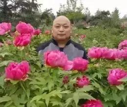 爸妈的拍照技术差距有多大,爸妈一起拍照姿势