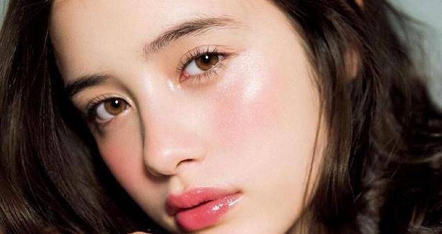 summerstyle|用手“涂”出来的透明感，才更自然