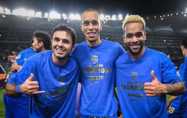 苏宁解散球迷反应,江苏苏宁解散后球员现状