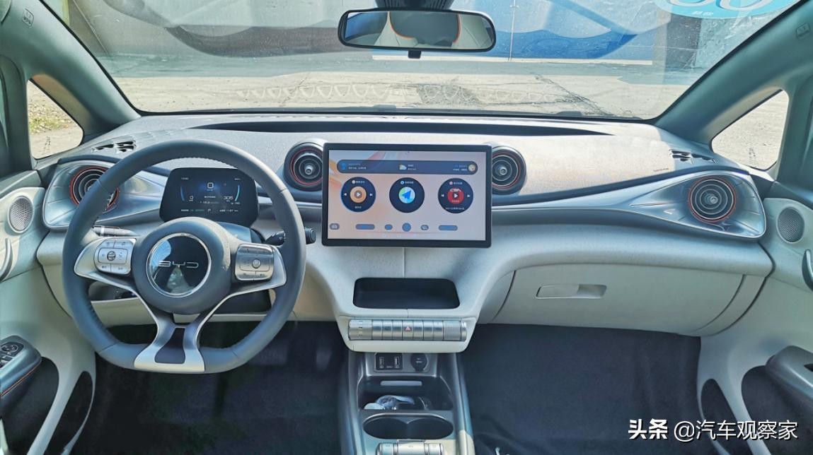 十万级纯电新选择试驾比亚迪海豚,比亚迪新能源汽车海豚试驾视频