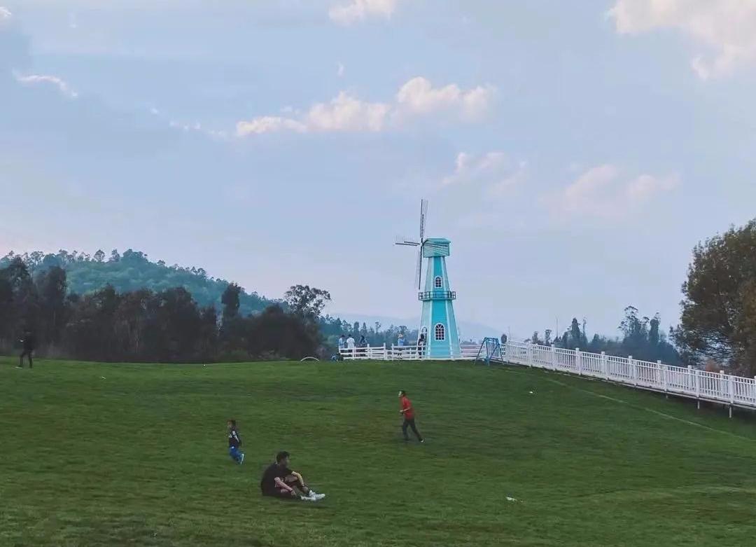 昆明亲子游自驾游攻略推荐路线,昆明周末亲子游十大好去处