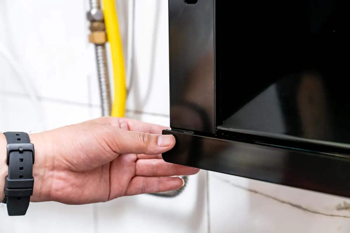 美的油烟机按键失灵怎么回事,巧夫人油烟机按键失灵怎么办