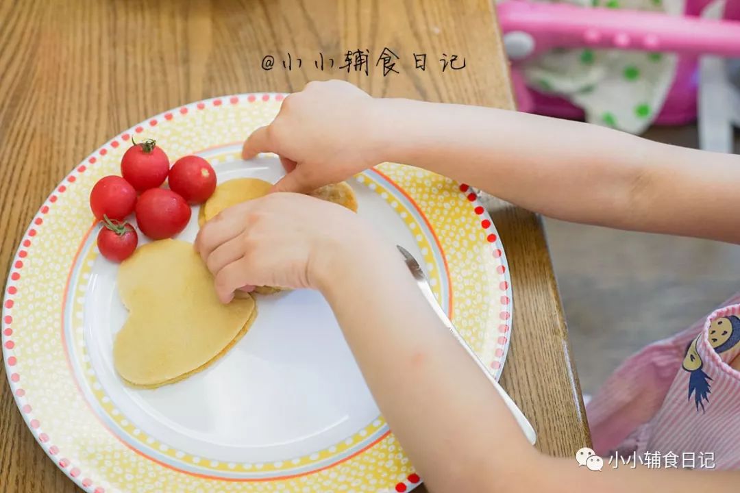 一岁多的孩子不爱吃肉和菜怎么办,孩子不爱吃东西吃了就吐怎么回事