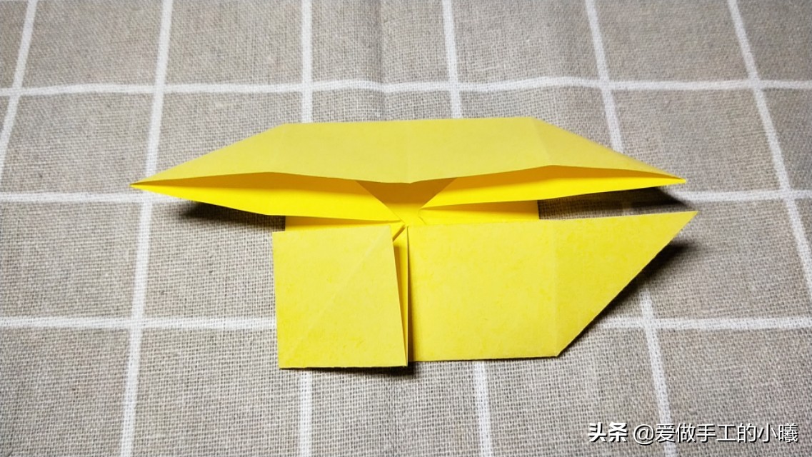 可爱的小熊手环简单手工,小兔子手环手工教程