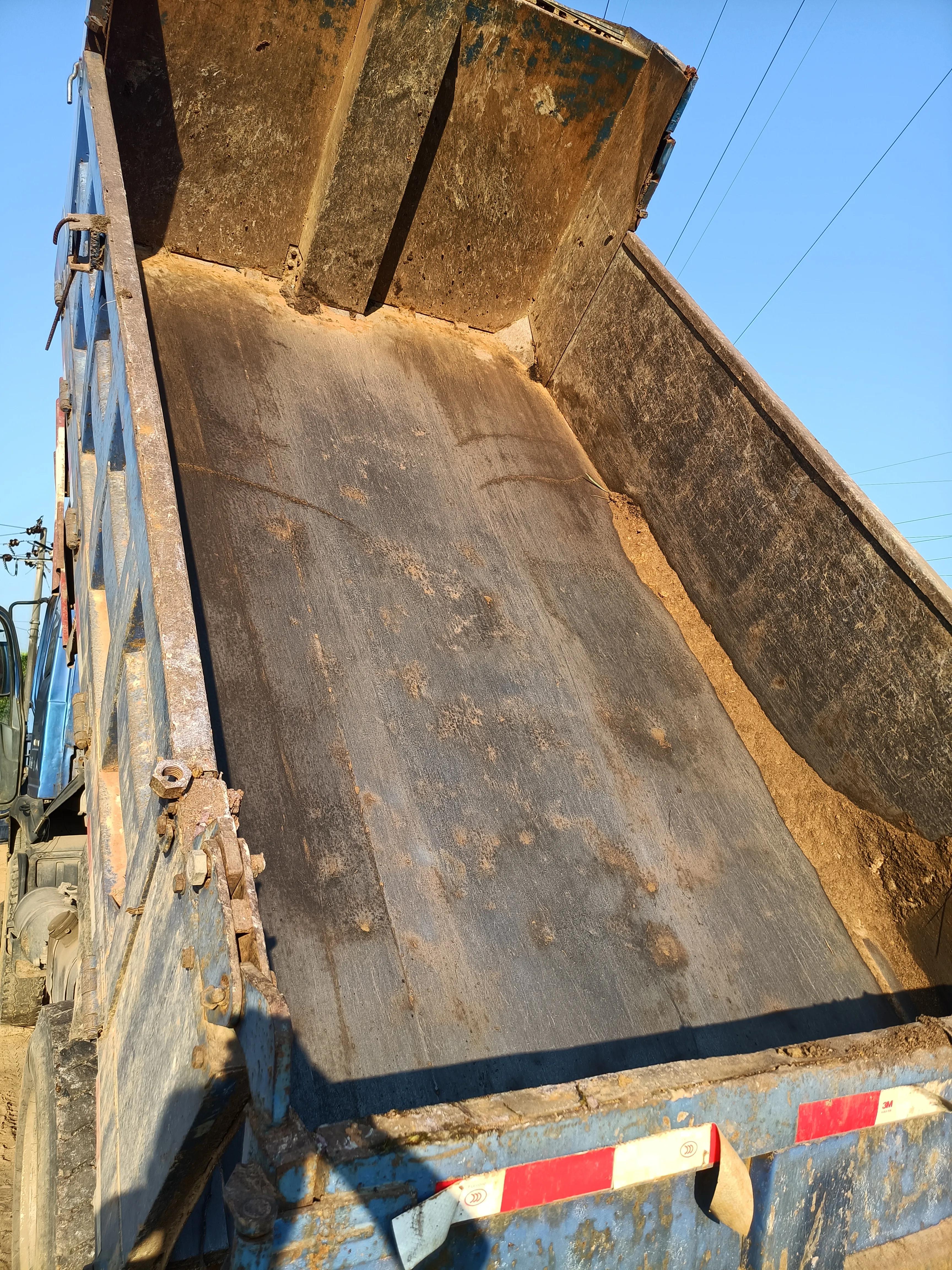 出售自卸车视频,出售自卸车货箱