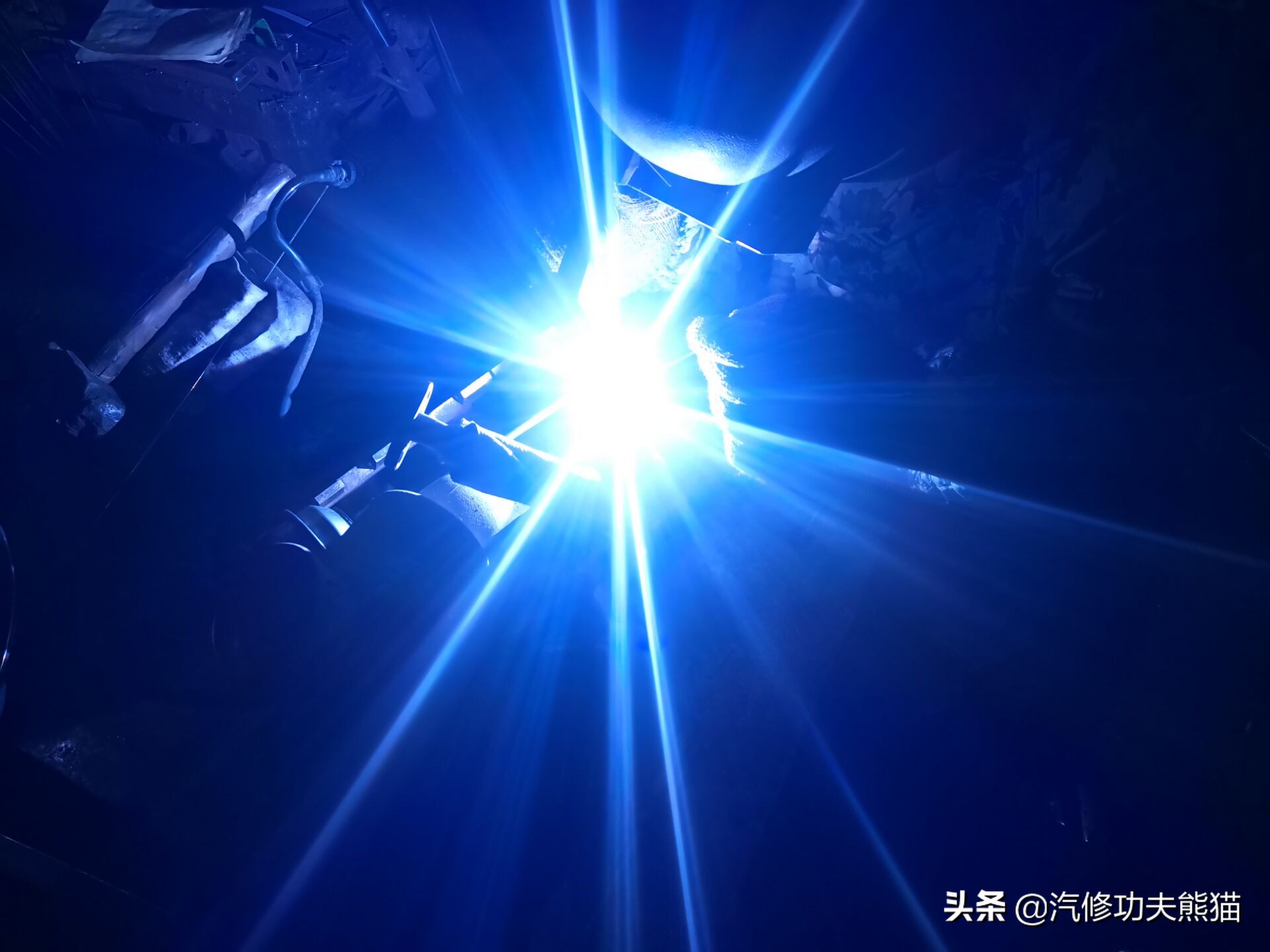 ea8882.0t夏朗烧机油,大众夏朗1.8t烧机油怎么样