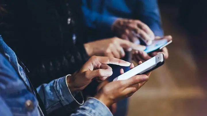 64GB手机还没有过时,新iPhoneSE告诉我们