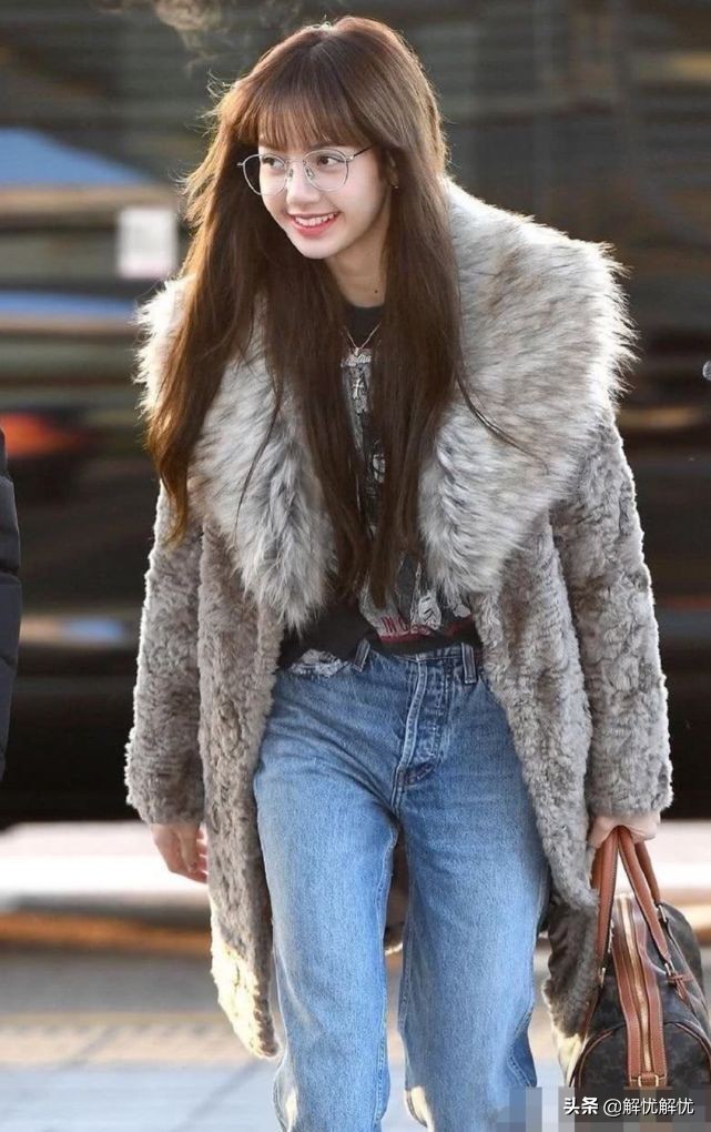 lisa绑带短裤 (lisa穿短裤有多好看)