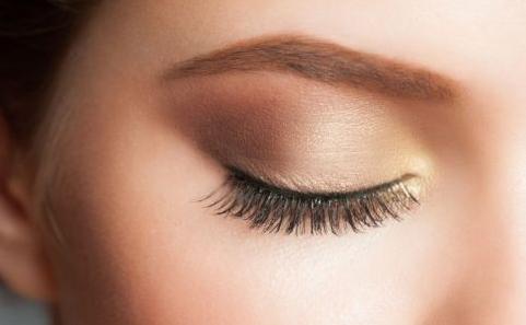 眼尾纹通过什么美容方式消除,有眼尾纹和鱼尾纹最好的有效方法