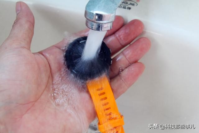 佳明Forerunner245运动手表上手评测：做你的专属运动教练