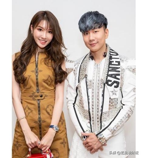 郭艾伦模特女友身材逆天,郭艾伦与伴娘