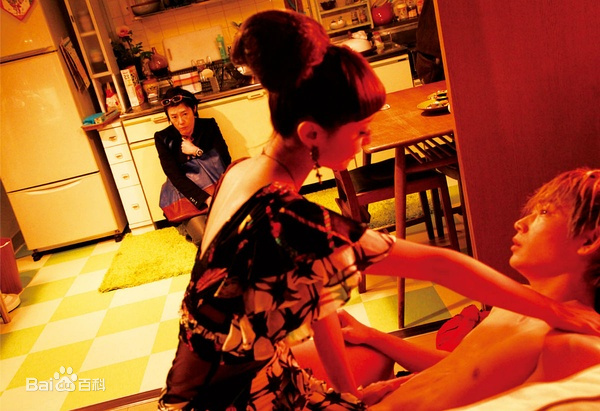 四大丑女整容的电影,丑女整容逆袭日本电影